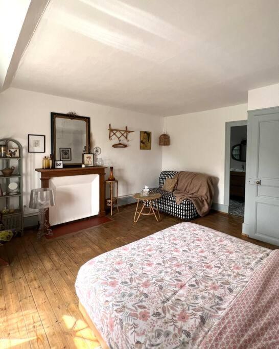 Charmante Maisonette A Arconnay Eksteriør bilde